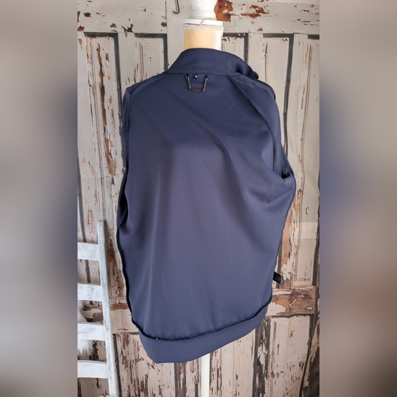 Barabas jacket - Picture 10 of 16